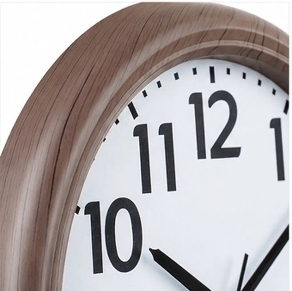 Battery Operated Silent Wall Clock Round Modern Decorative Mute Hanging Wall Clock for Bedroom Living Room Classroom Office Use