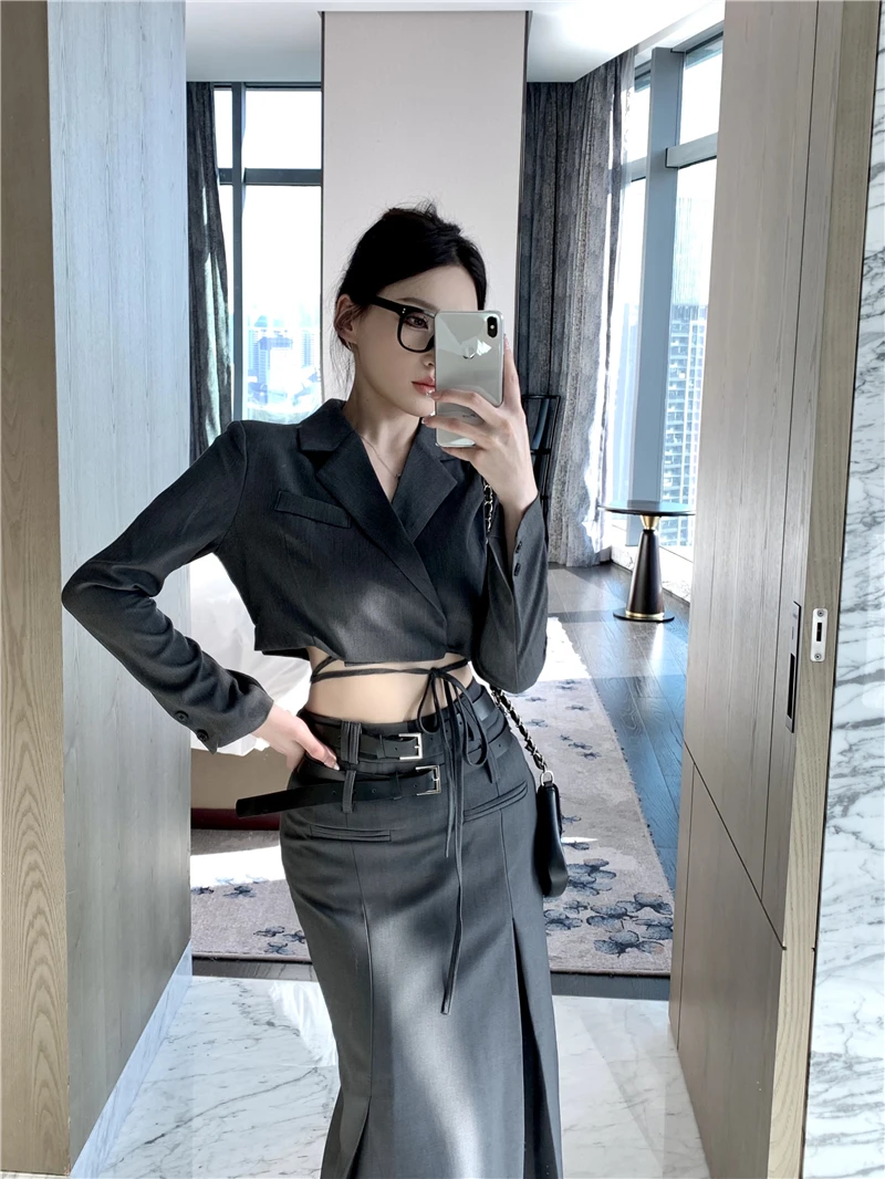 Fashionable Two-Piece Set for Women, Autumn Korean High-End Short Blazer with Tie and High-Waisted Mid-Length Skirt High Quality