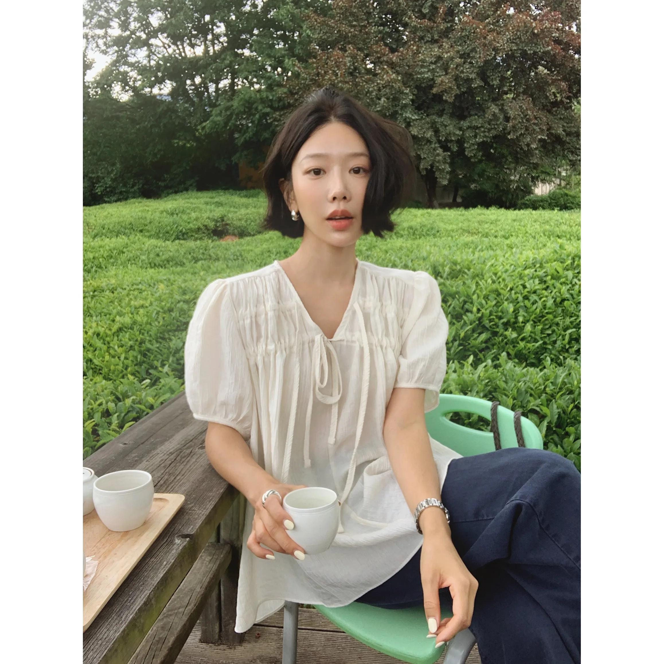 Korean Style Summer 2026 Fashionable Versatile Casual Drawstring Loose Women's Shirt Bubble Sleeve V-Neck Mid-Length Bubble S...