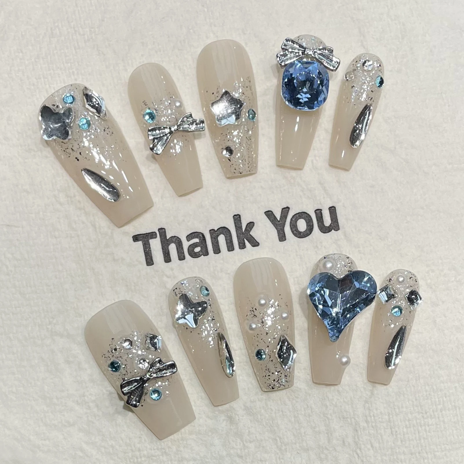 

10pcs Handmade Mid-length T False Nail Glossy Blue Rhinestone Metal Bowknots Decor Press On Nails Korean Style Fashion Fake Nail