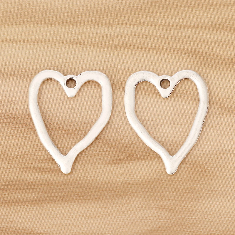 30 Pieces Tibetan Silver Hollow Open Heart Charms Pendants For Jewellery Making Accessories 24x19mm