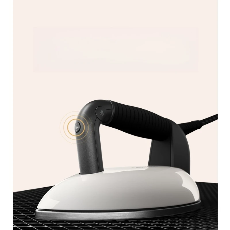 Intelligent steam ironing machine