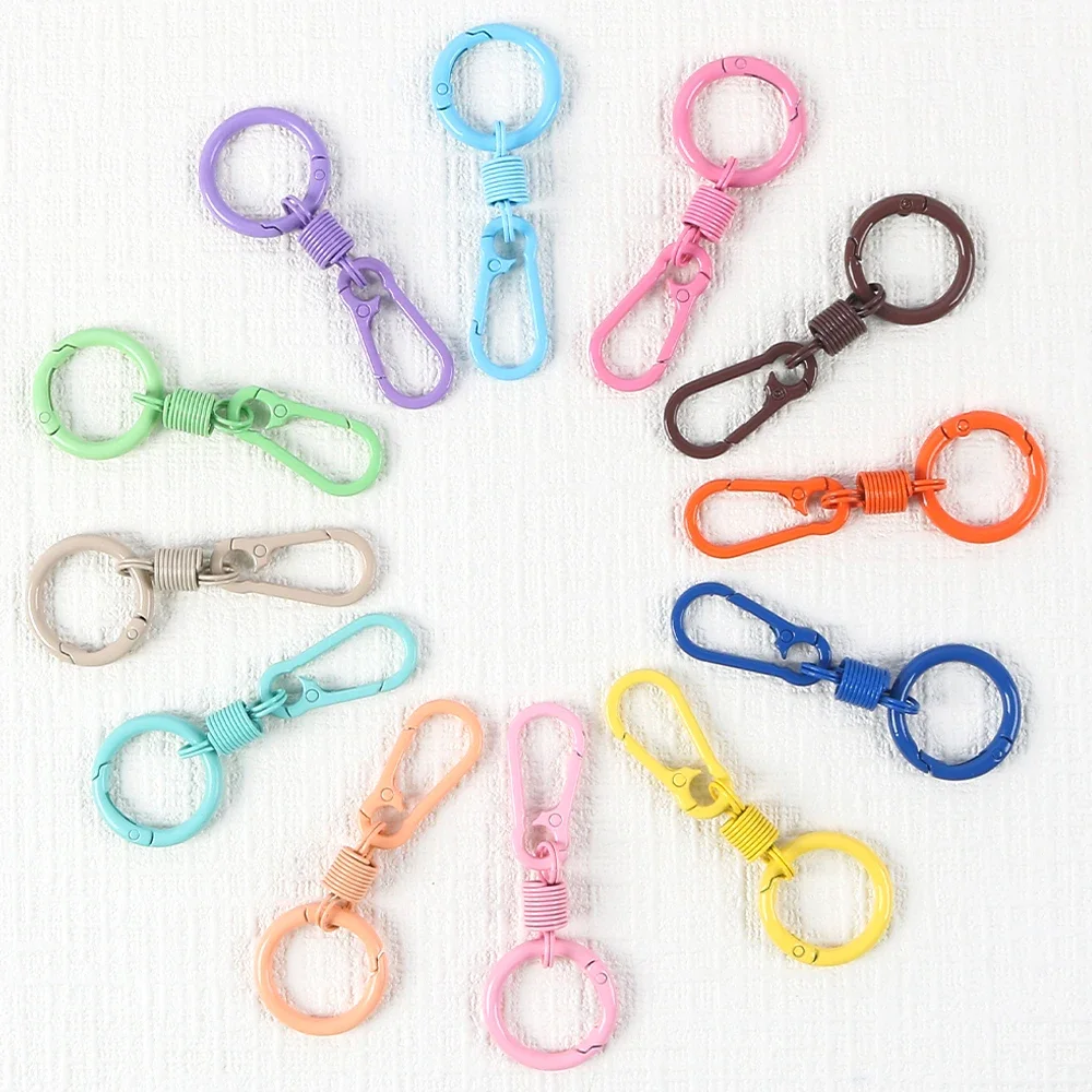 1pc Portable Spring Keychain Buckle Simple Strong Carabiner Shape Keychain Accessories Metal Keychain Accessories