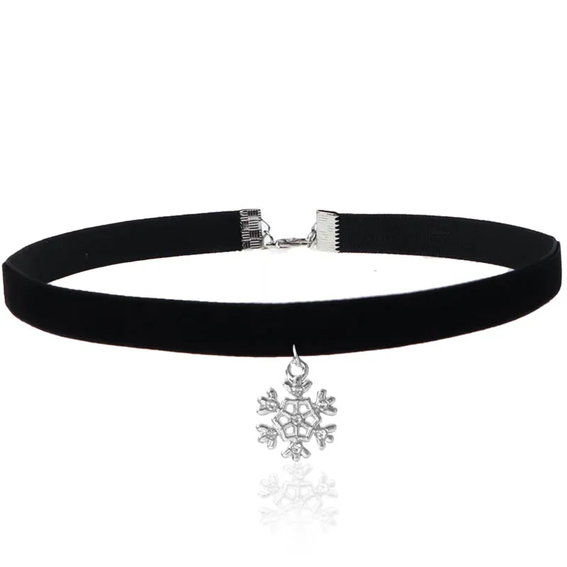 Black Velvet Choker for Women Snowflake Pendant Necklace Clavicle Lady Jewelry Accessories Girl Gift