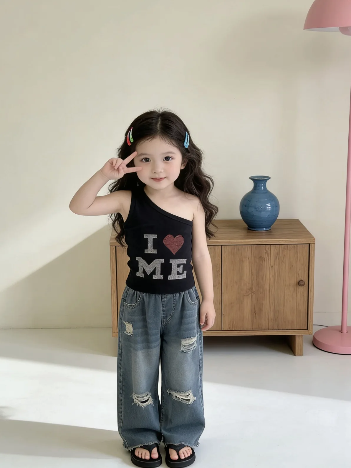 Girls Summer 26 New Childrens Personalized Tank Top Sleeveless Slant Shoulder T Shirt Summer Fashion Jeans