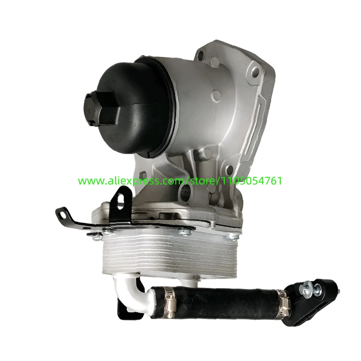 LR006653 engine oil radiator is suitable for La-nd Ro-ver Discovery, Ran-ge Ro-ver Evoque