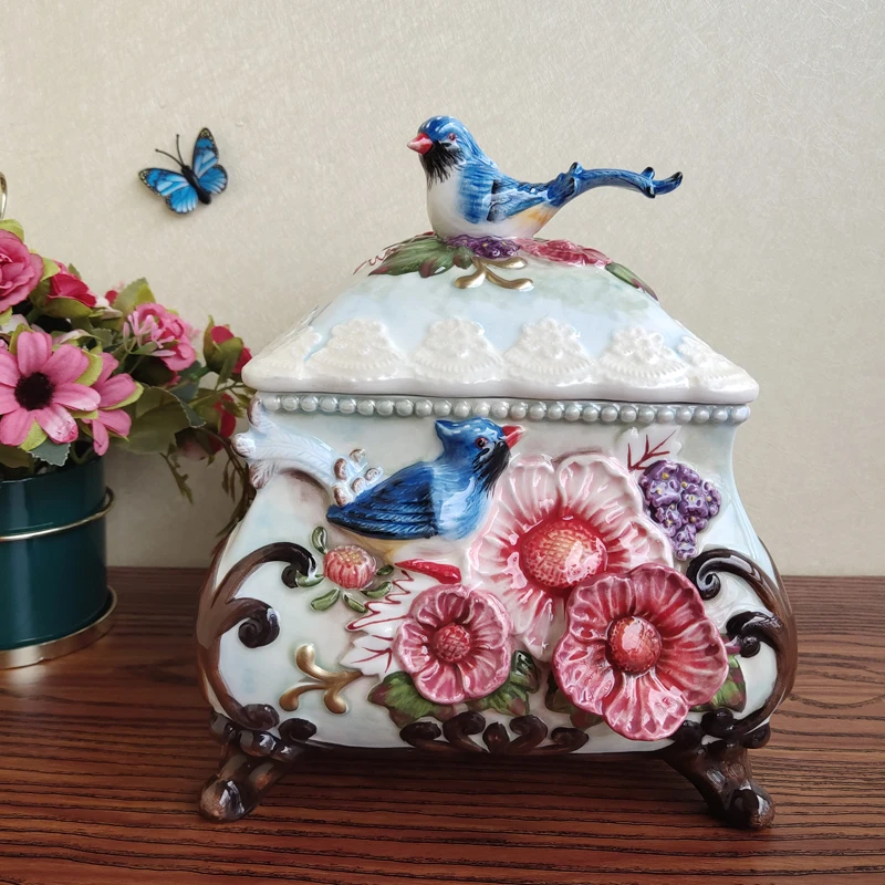 European hand painted underglaze ceramic Magpie sealed jar Home tea candy snack jar Home decoration jar living room decoration