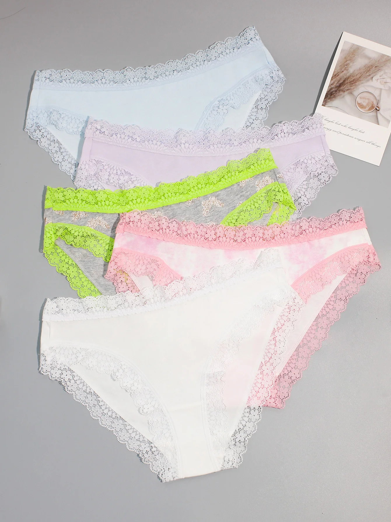 5-Pack Ladies' Triangle Cotton Underwear with Lace Trim Color Block Cute Girls' Briefs Pure Cotton Ladies' Triangle Knickers