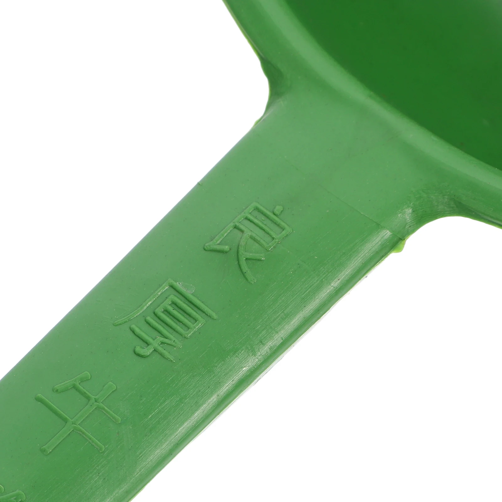 

Long Handle Ladle Portable Water Spoon Durable Thickened Garden Utensil Portable Spoon Multipurpose Scoop Plastic