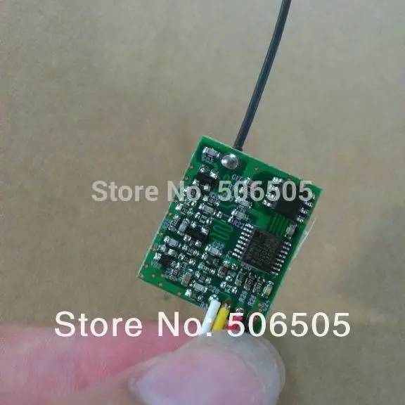 1080-1200mhz Audio Video Wireless Transmitter 4 Channel 300MW 1.2Ghz Video Wireless Transmitter 200M In Open Place