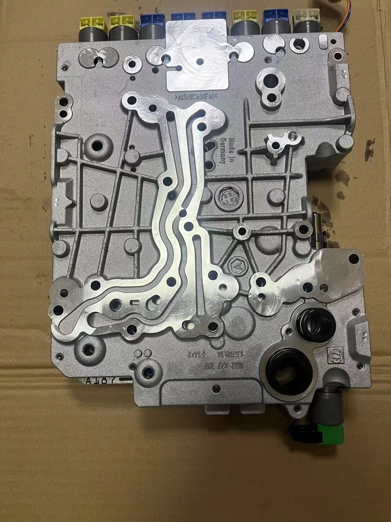 New 300 Tank Gearbox Model 8HP50 Removed Body Parts With 187 Valve Plate Number