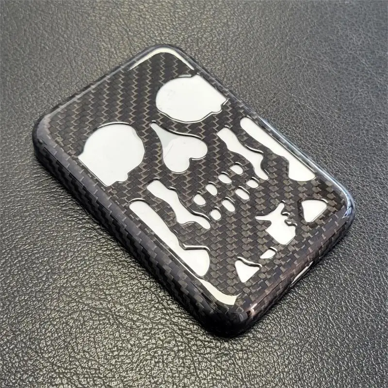 Personality 3K Forged Real Carbon Fiber Skull Shape Case for  Apple Offical Wireless for Magsafe Power Bank Protective Cover