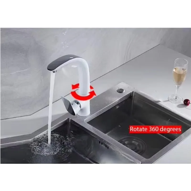 صنبور مطبخ احترافي ذو لمسة نهائية بيضاء من الدرجة التجارية شديدة التحمل من النحاس #5