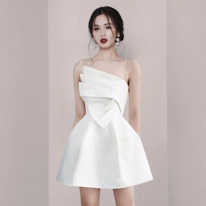 White Little Dr Wai… - image