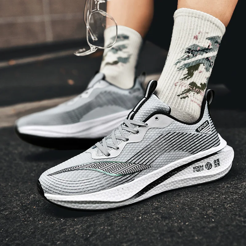 

2025 новые модные мужские и женские спортивные кроссовки, повседневные дышащие сетчатые кроссовки с карбоновой пластиной, износостойкая резина