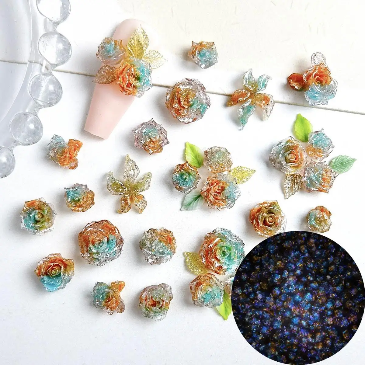 

Random Mixed 3D Resin Multiple Styles Blue Yellow Spliced Flower Nail Charms Luminous Lily Handmade Carved Nail Art Decorations