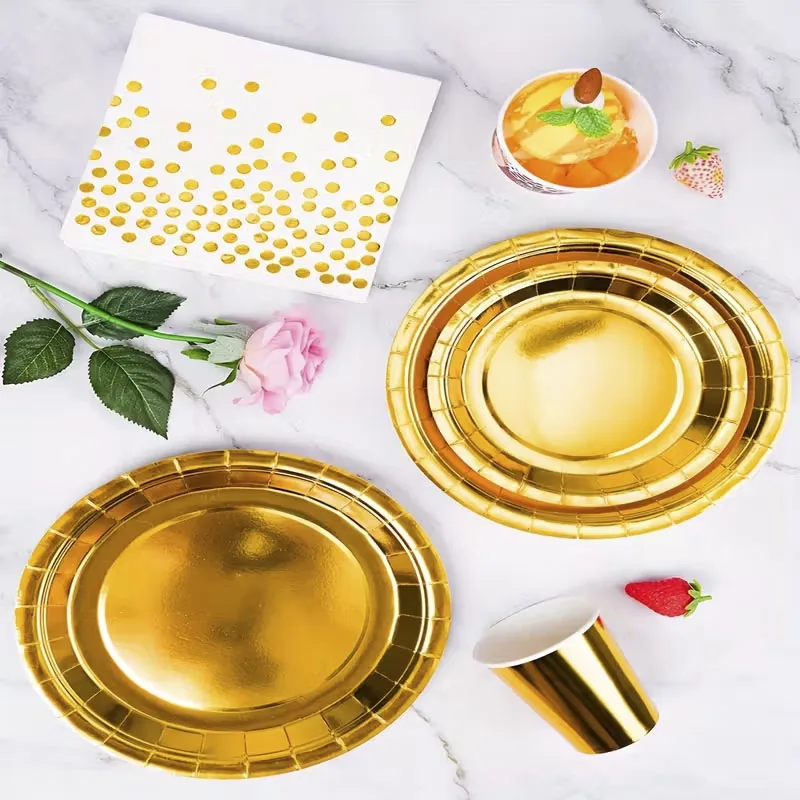 60-teiliges goldenes Einweg-Geschirrset, elegante Pappteller, Becher, Folien-Servietten für Hochzeiten, Geburtstagsfeiern, Dekorationen und Zubehör. – Detail 2