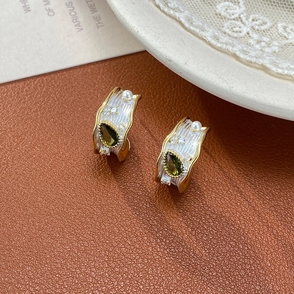 Thin coated water drop pearl irregular earrings temperament light luxury versatile simple earrings