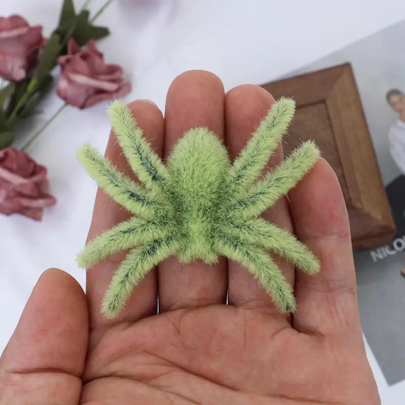 

Хэллоуин плюшевый паук имитация флокированного паука реквизит для вечеринки дом с привидениями имитация паука хитрая игрушка украшение 3/15 шт.