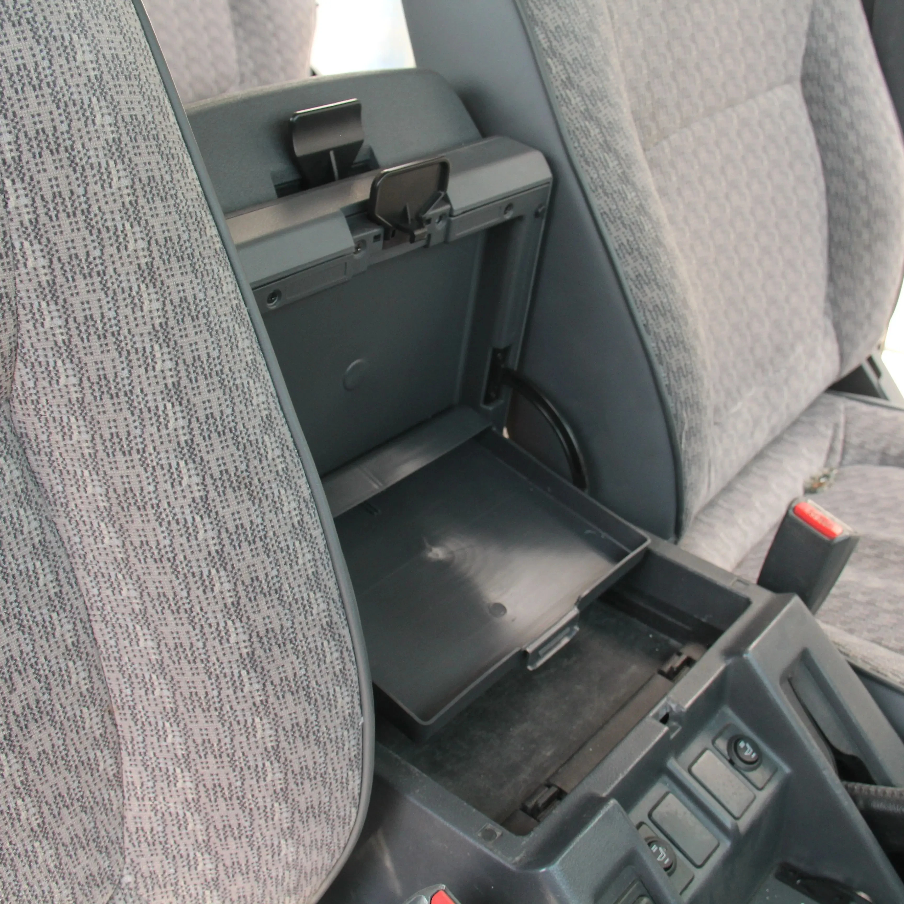 Y60 Raised Driving …