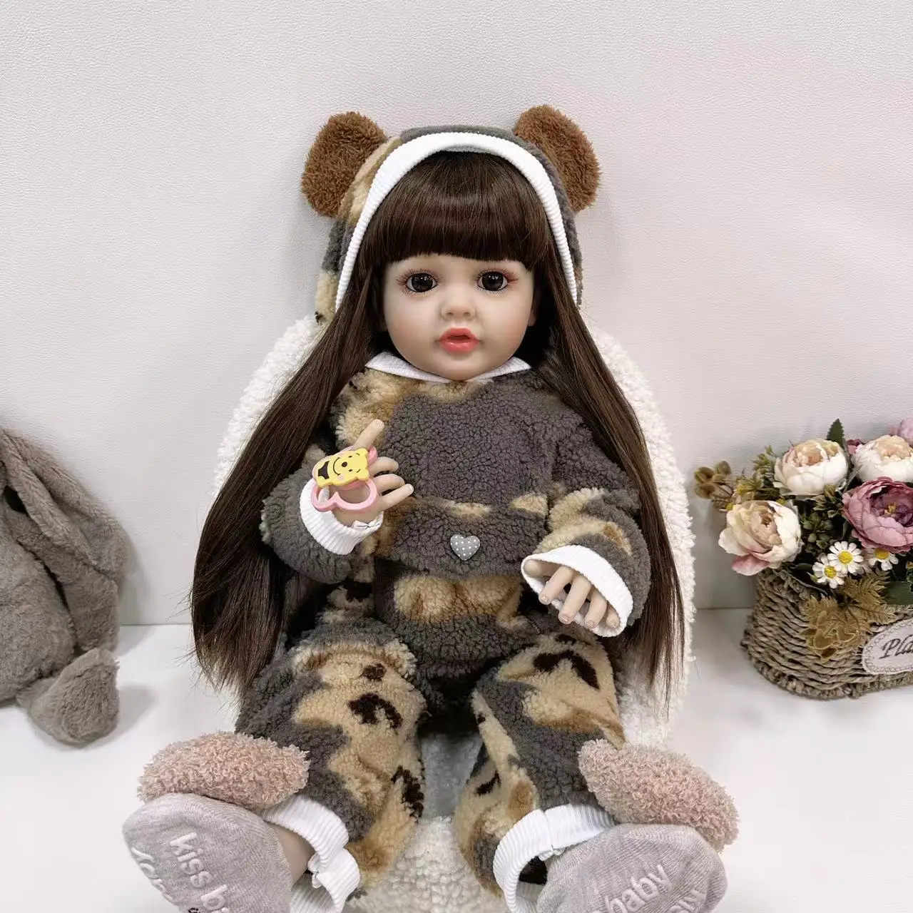 Cokela 55 cm realistische Silikon-Neugeborenen-Reborn-Babypuppe, 22 Zoll, niedliche Vinylpuppe, echte weiche Haptik, Kinderspielzeugpuppe, Geburtstagsgeschenk