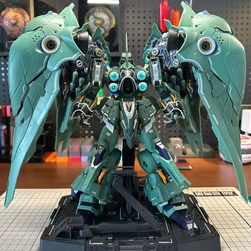 在庫あり AXIS MODEL WORKS オシリス エアリアル ドミネーター 1/100 組立可動モデル玩具 メカ NZ-666 クシャトリヤ LED照明キット