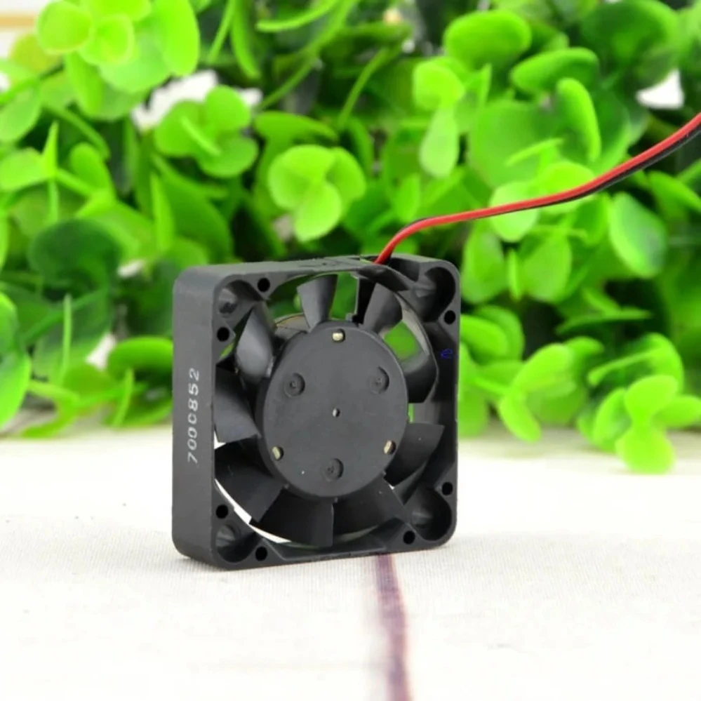 4010 1604KL-01W-B40 5V 0.16A Ultra-thin Silent Switch Cooling Fan For NMB-MAT（002）