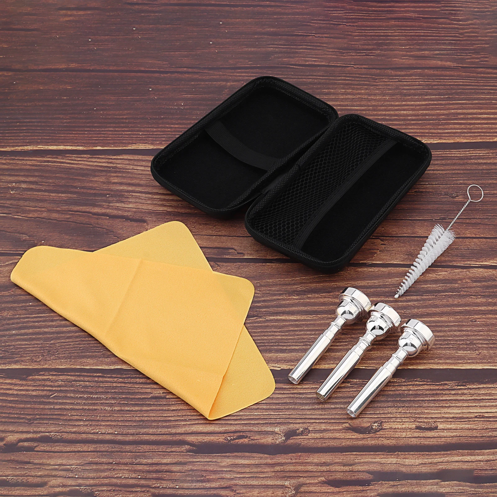 Versilbertes Messinglegierungs-Mundstück-Set 7C 5C 3C für Trompeten, passend für Yamaha / Bach / Conn / King, mit Bürste, Reinigungstuch, EVA-Etui – Detail 11