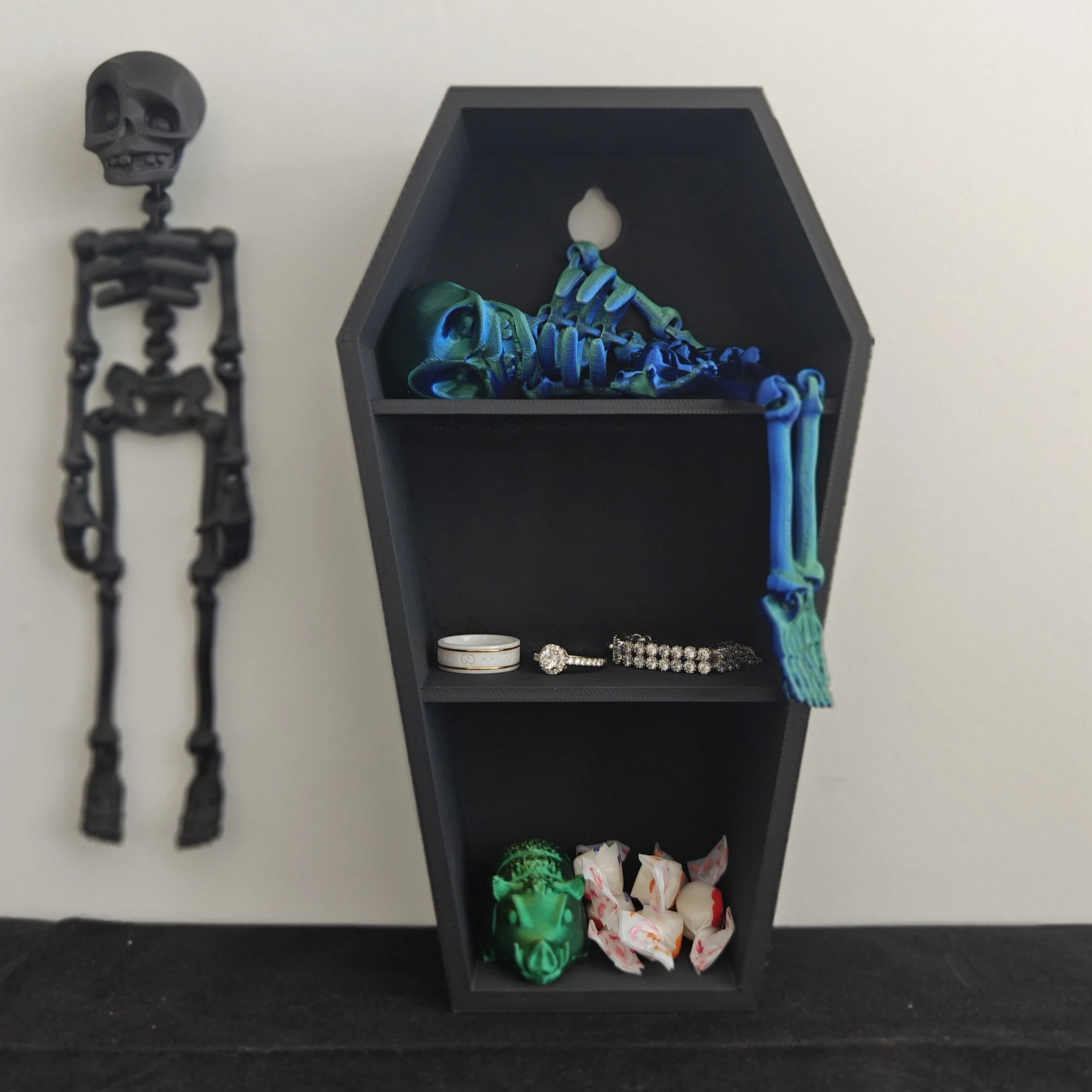1pc 3d gedruckt Halloween Dekoration Sarg Aufbewahrung sbox, gotische Art Wohnkultur, Wand Sarg Aufbewahrung sbox