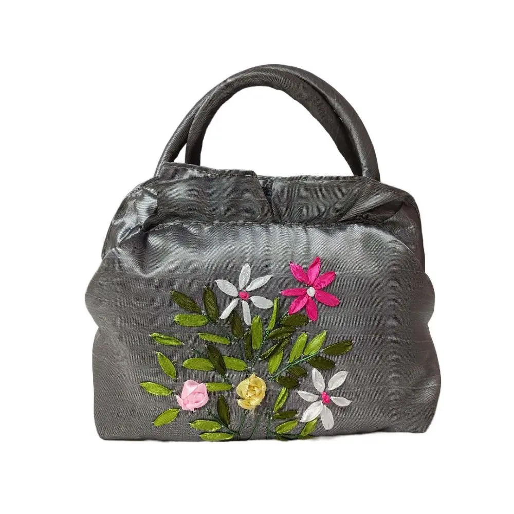

Ruffle Embroidery Flower Handbag Satin Silk Phone Bag Zipper Flower Wrist Bag Hanfu Storage Bag Leaf Ethnic Style Tote Bag