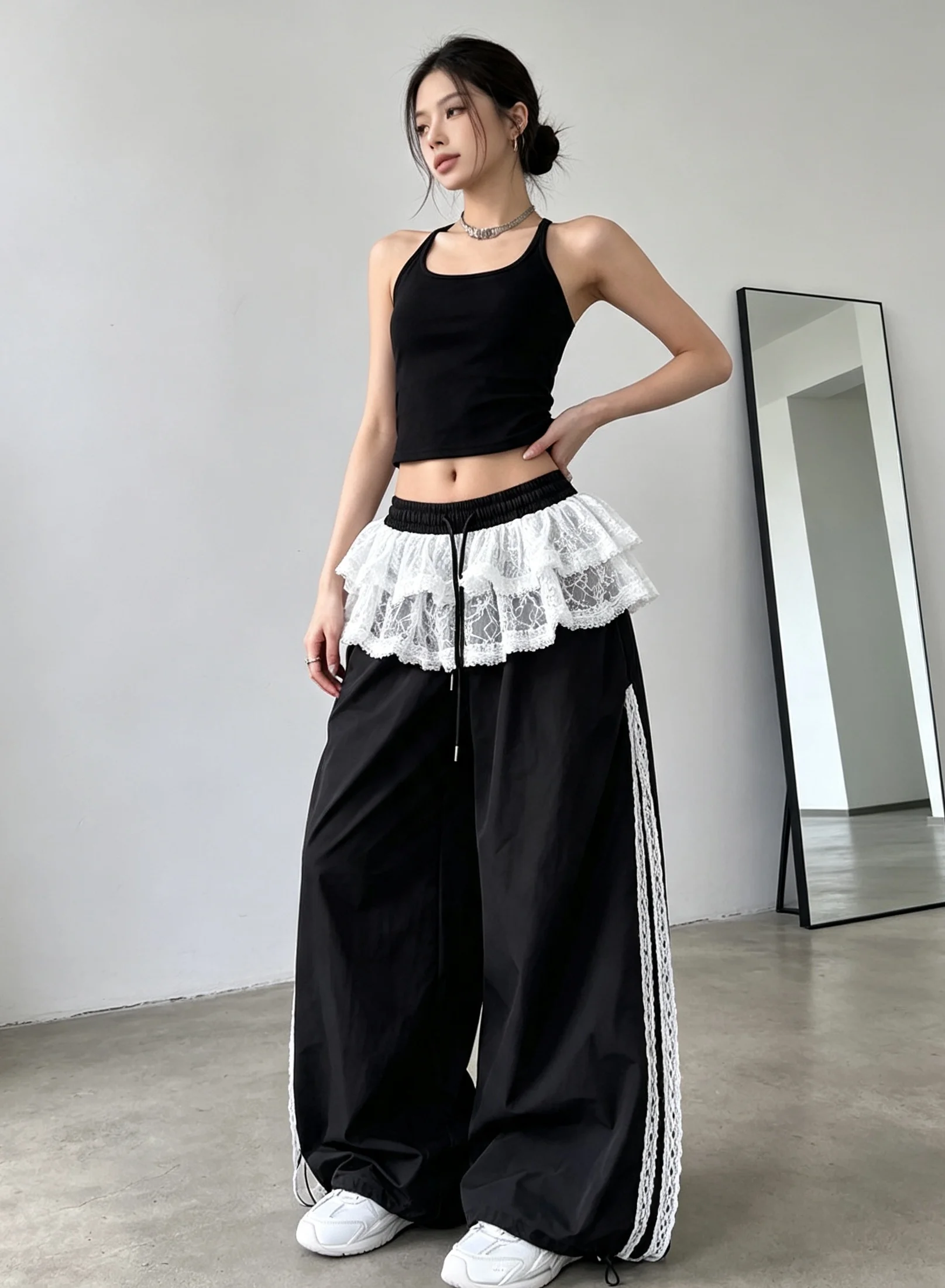 High-Waisted Wide-Leg Pants Women's Loose Fit Lace-Spliced Vintage Style Sweet Cool Fashionable New Arrangement