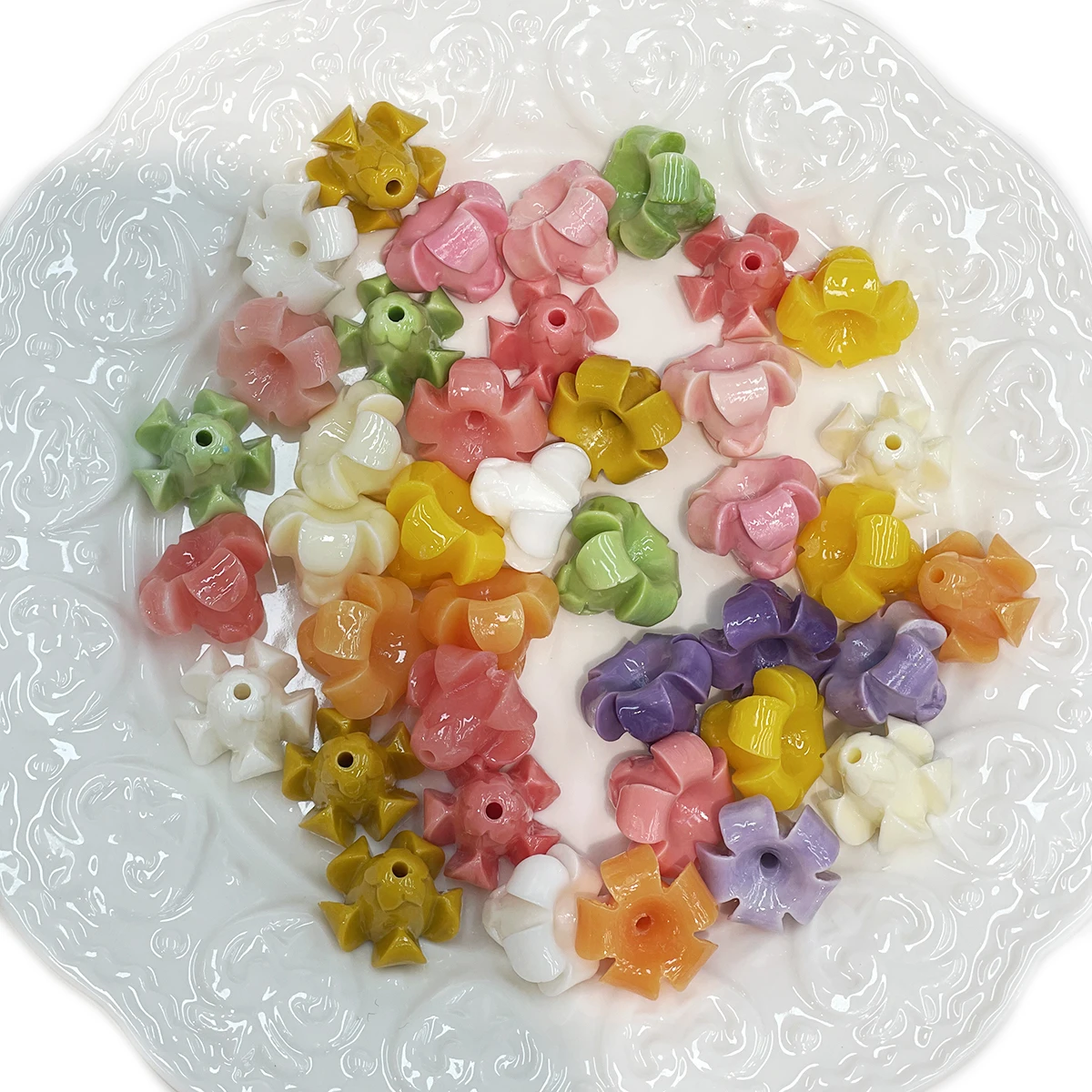 10pcs 14x16mm Natural Shell Beads Colorful Trumpet Flower Through-Hole Beads for Jewelry Making DIY Necklaces Bracelet Accessory
