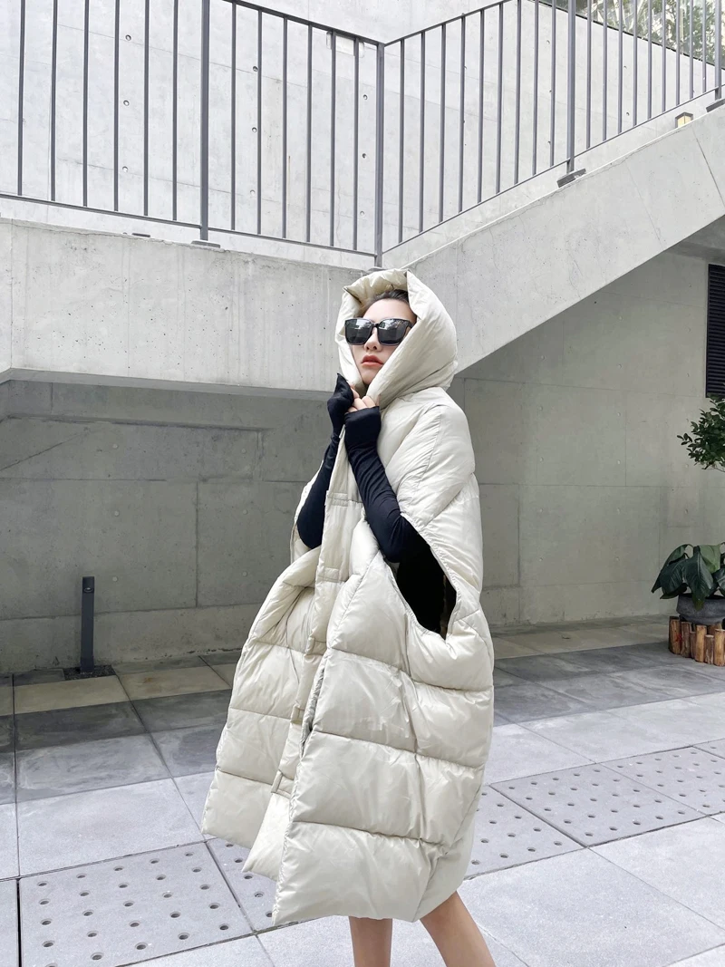 Luxury 90% white duck down jacket waistcoat for women Oversized Winter Thickened fluffy Hooded vest Overcoat INKEO 2O136