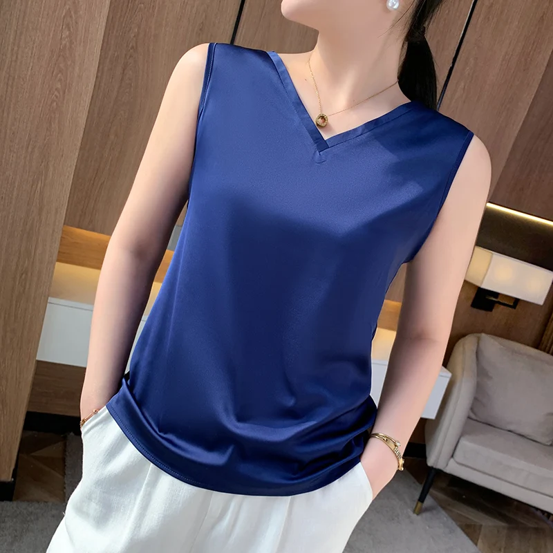 2025 New Summer Women's Satin Silk Tank Top With V-neck Thin Yellow Silk Straps Sleeveless Upper Inside T-shirt And Vest Bottom