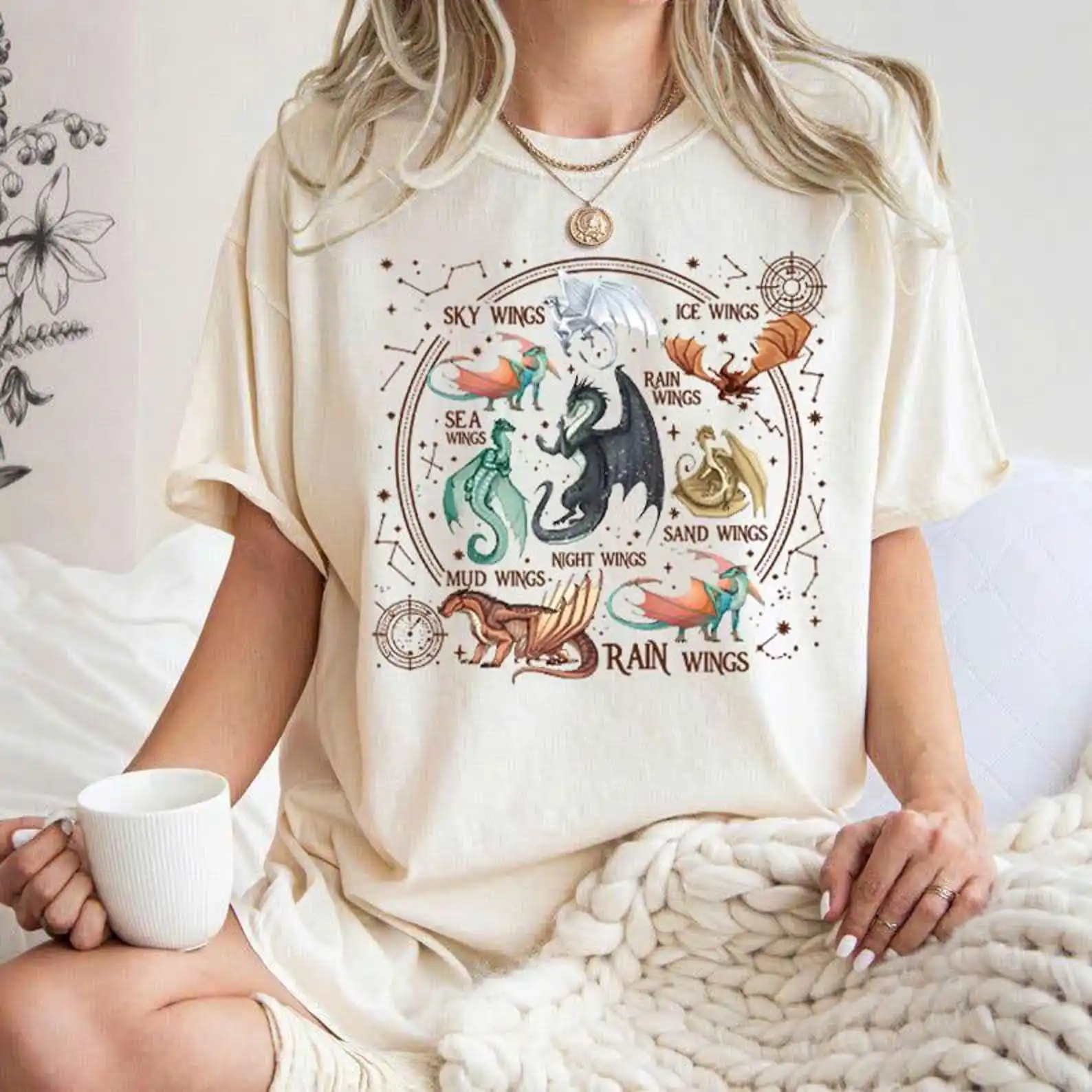 Wings of Fire Dragons Shirt, Queen of Pyrrhia Tshirt, Nightwings Seawings Icewings Top, Dragon Lover Gift, Queen of Pyrrhia Tee