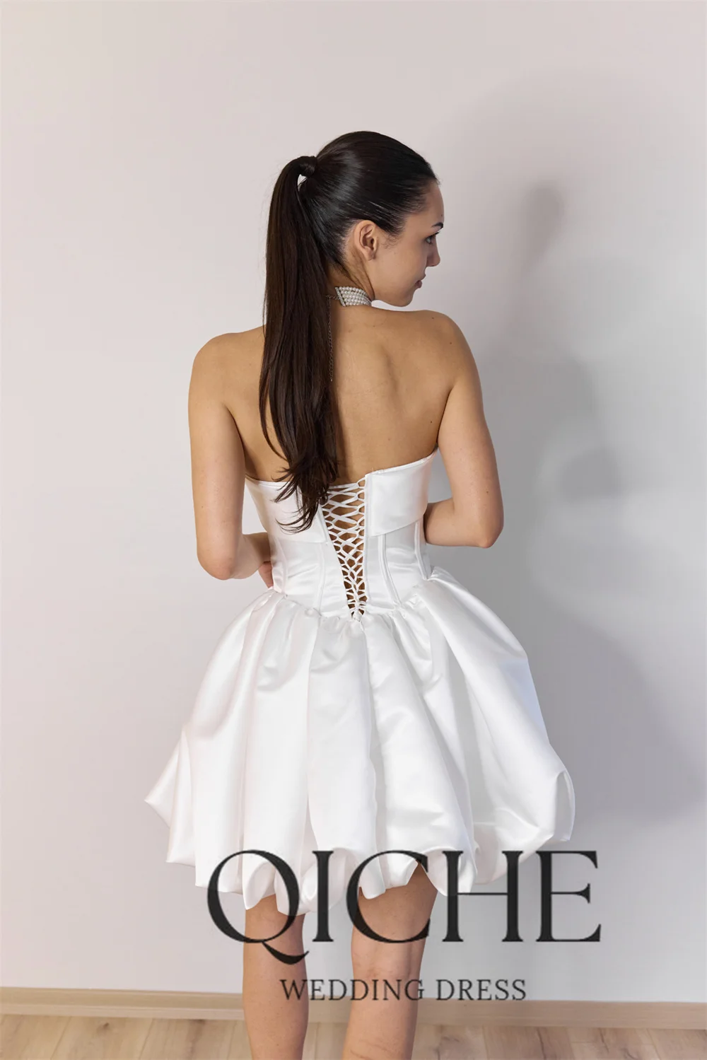 QICHE Elegant Mini Wedding Dresses White Sleeveless Short Satin Bow Wedding Gown Homecoming Beach Bridal Prom Dress Customized