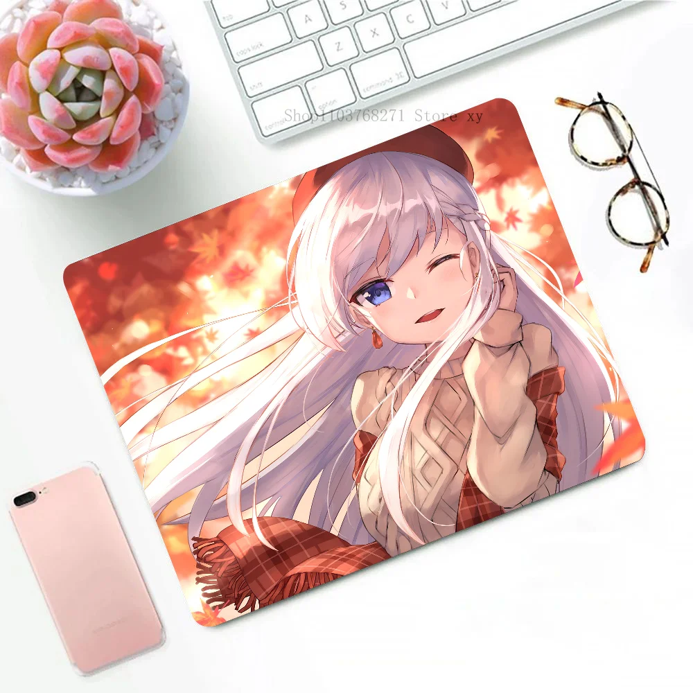 

1PC Game Azur Lane Belfast Small LockEdge Mouse Pad For Gamers Computer Desk Pad Rectangular Anti-slip Rubber