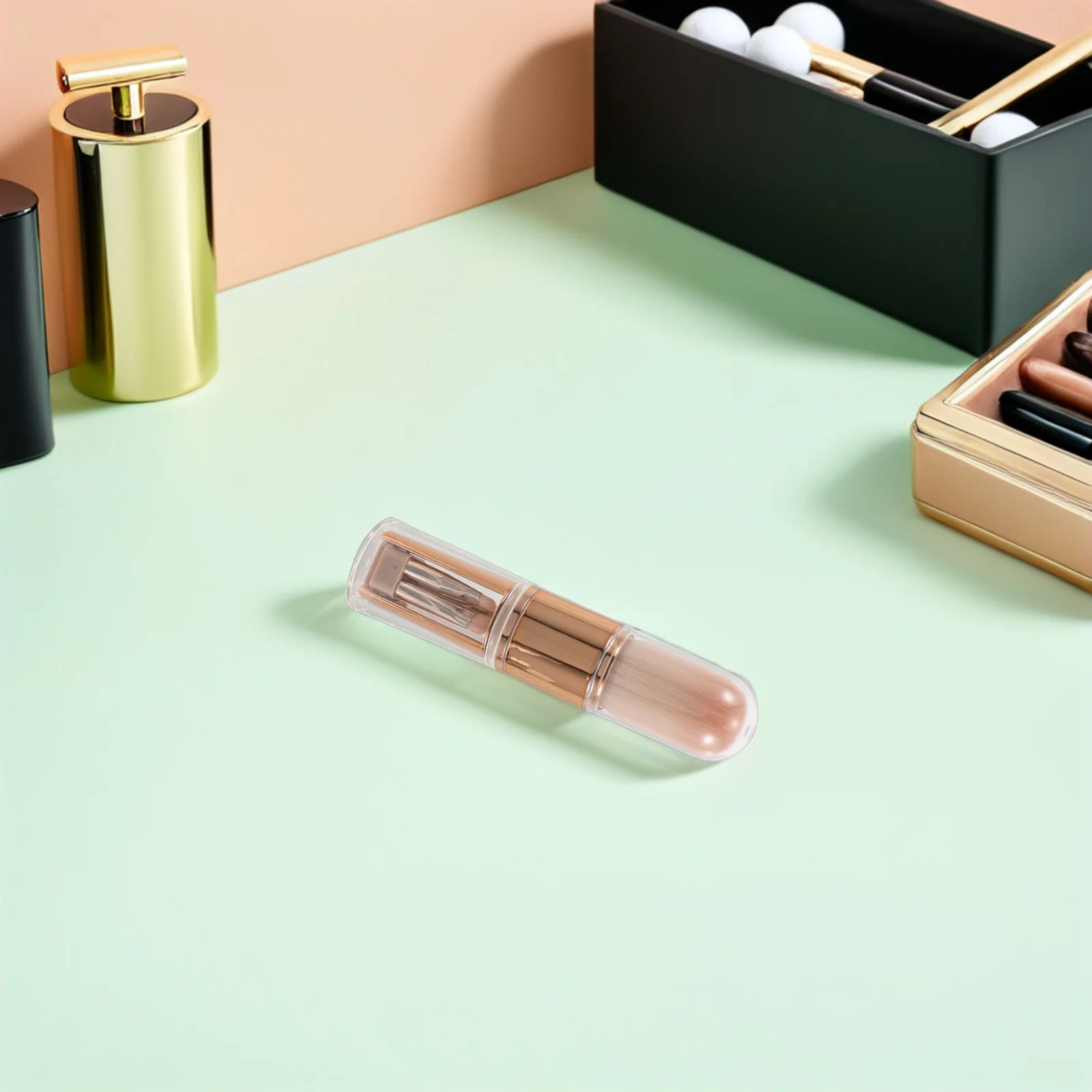 

1 Set 5-In-1 Retractable Makeup Brush Set Compact Travel Brushes For Eyeshadow Blush Concealer Portable Beauty Tool