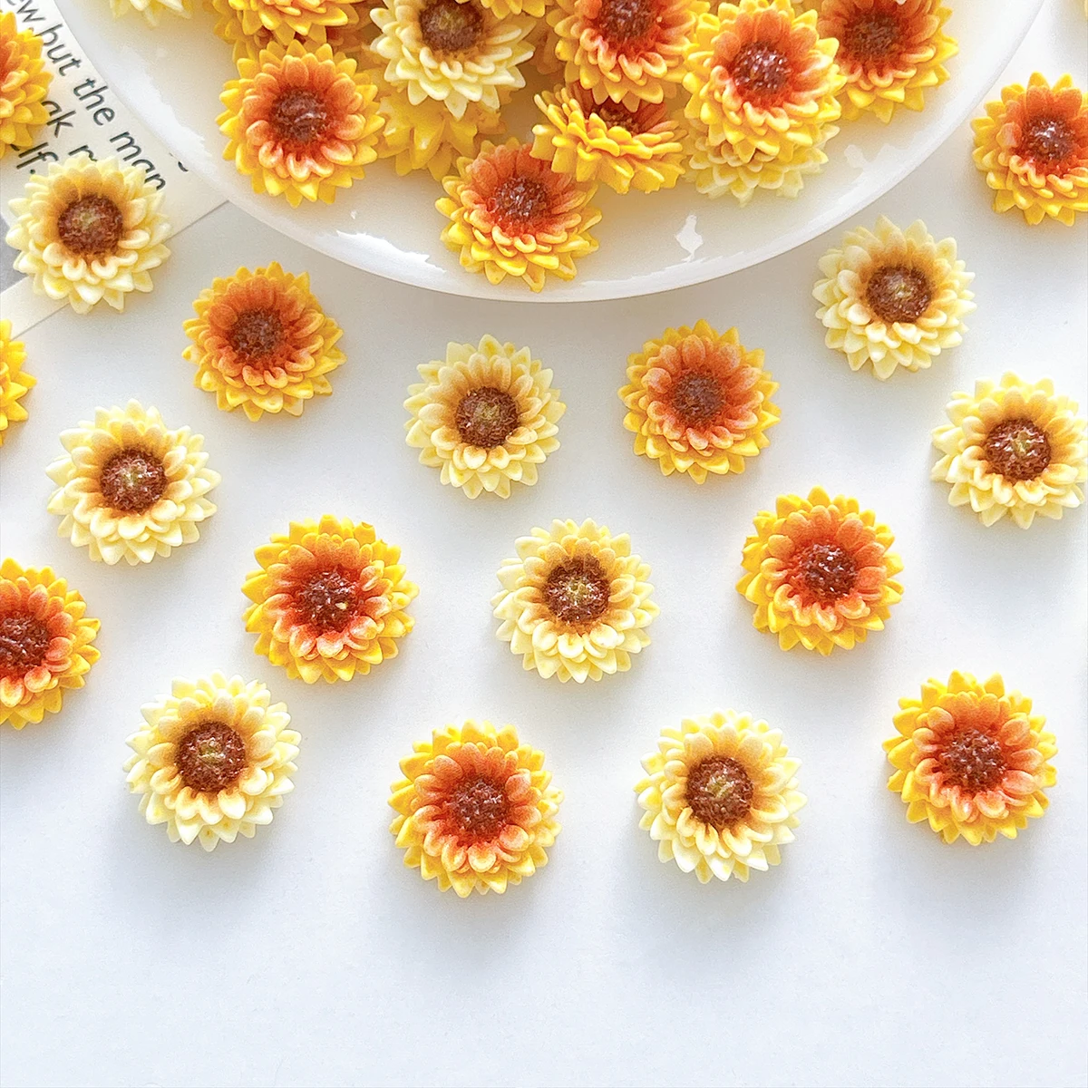 20PCS Creative Multi-Level Simulated Sunflower Resin Nail Charms 3D New Yellow Orange Flatback Flowers Nail Art Accessories DIY