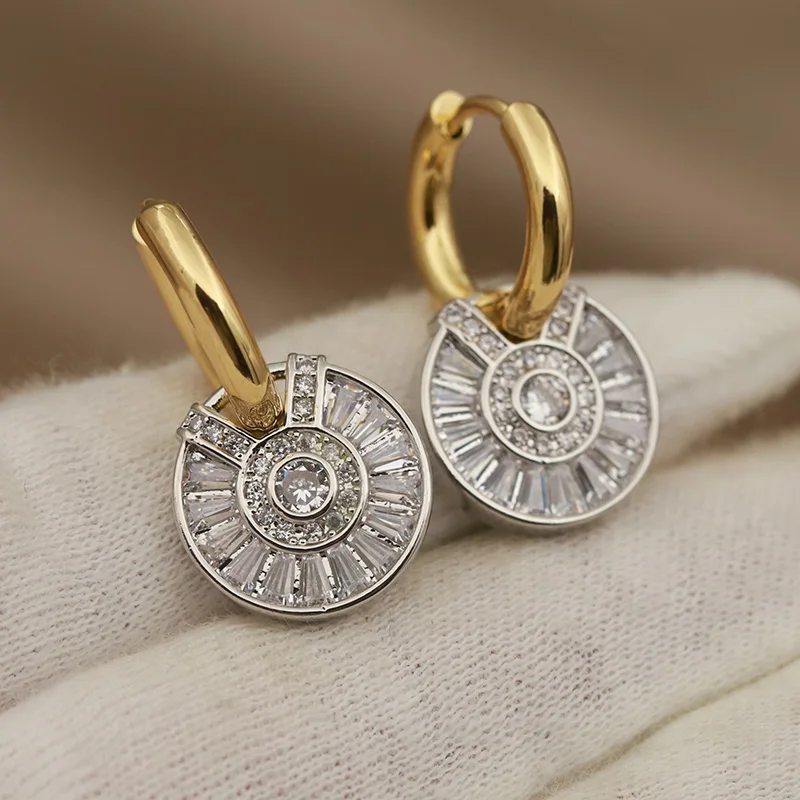 New Sight Design Luxury Crystal Round Stud Earrings for Women Fashion Brand Jewelry Delicate Zirconia Earrings