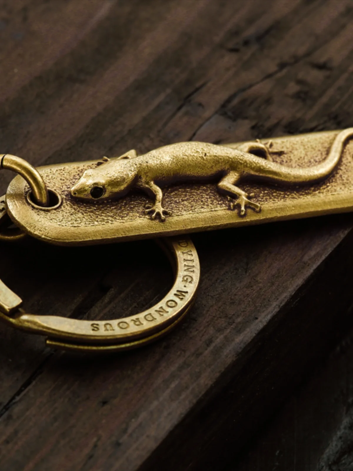 Original Bronze Wall Lizard Keychain Pendant Protective Good Luck Charm for  New Year Celebration Creative Cultural Gift