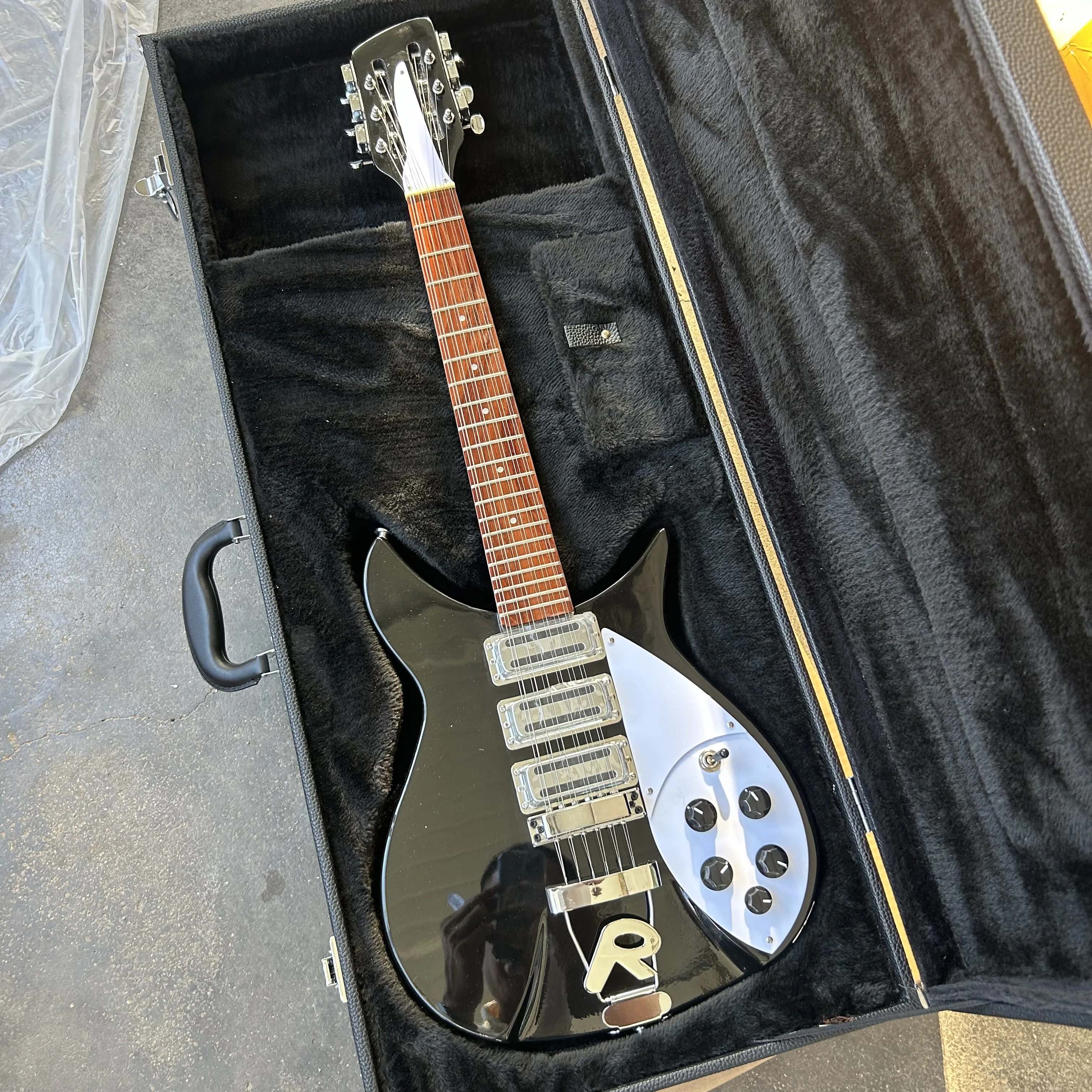 

325 guitar case, wholesale and retail