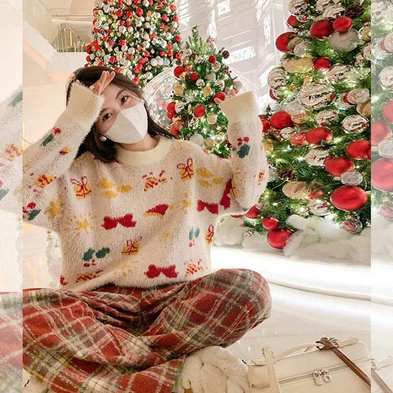 

2024 New Autumn and Winter High-end Advanced Red Bow Sweater Women's Loose Versatile Round Neck Long-sleeved Top for Women