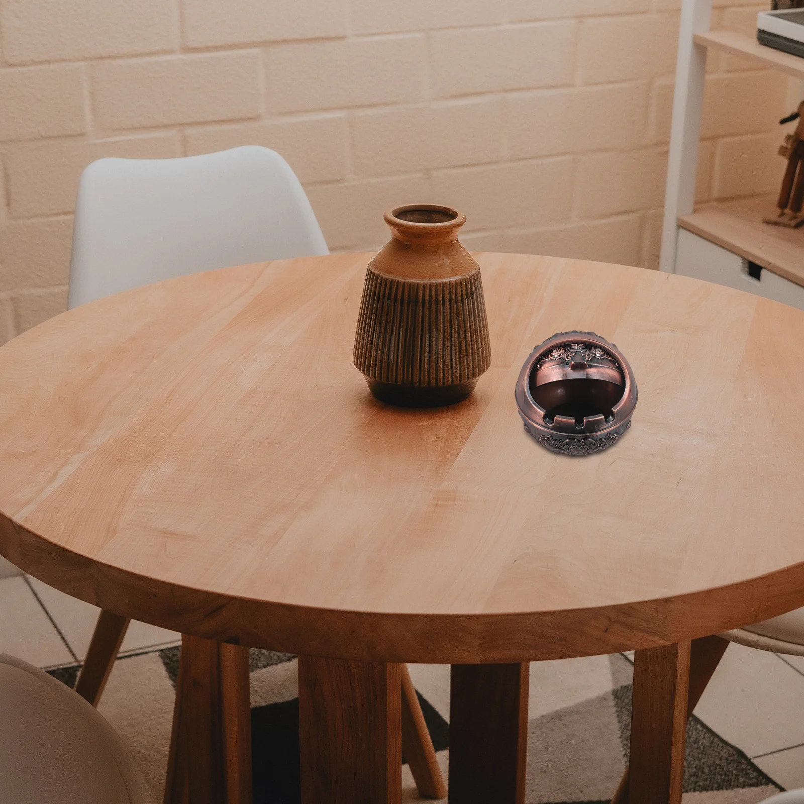 

Металлическая пепельница для рабочего стола с крышкой, креативный держатель для сигар, для курения