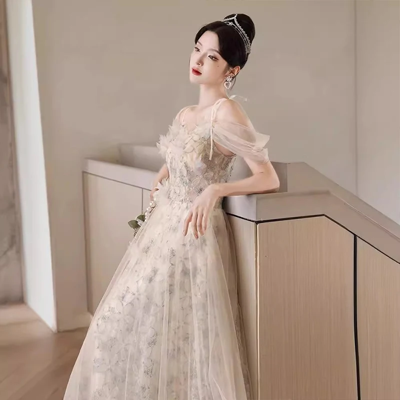 Princess Off Shoulder Korea Wedding Dresses A Line Appliques Bridal Gown Backless Shoulder Strap Photo Shoot Bride Dress Maxi