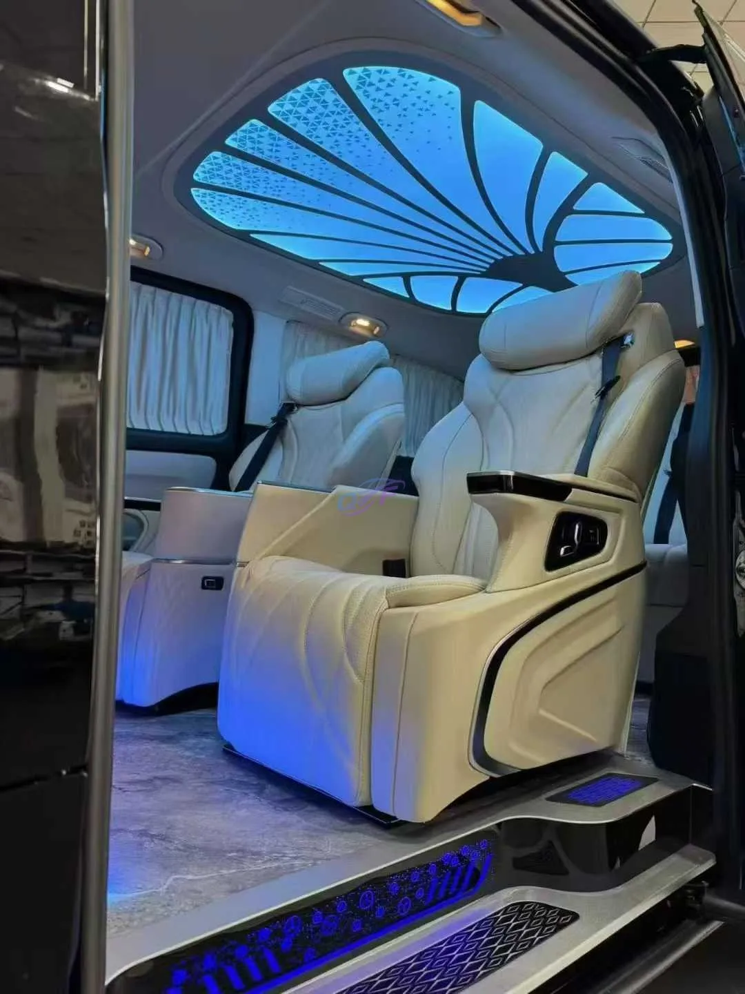 Luxury Sprinter Van Seats Auto Interior Upgrade Captain Aviation Seats Motorhome Electric Chair With Massage Heating Ventilation