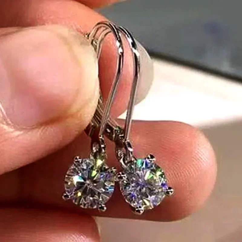 Explosive Sparkling Mosang Stone Women's Pendant Silver Light Luxury Zircon Elegant and Simple Attending Banquet Ear Jewelry