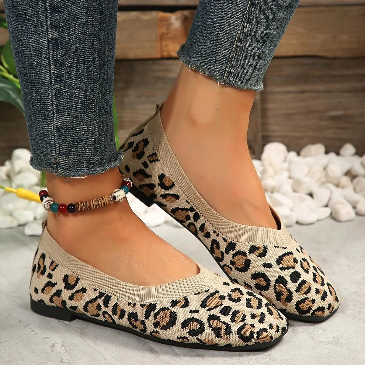 Zapatos planos con estampado de leopardo para mujer, zapatillas informales de malla transpirable, cómodos zapatos antideslizantes para caminar de talla grande 43