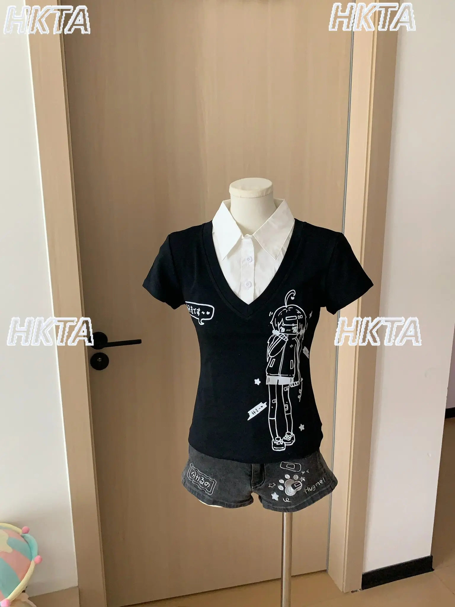 Japanese Casual Slim Fake Two Piece Cartoon Print Two Dimensional T Shirt Summer Polo Collar Short Sleeve Top Black Tshirt Women