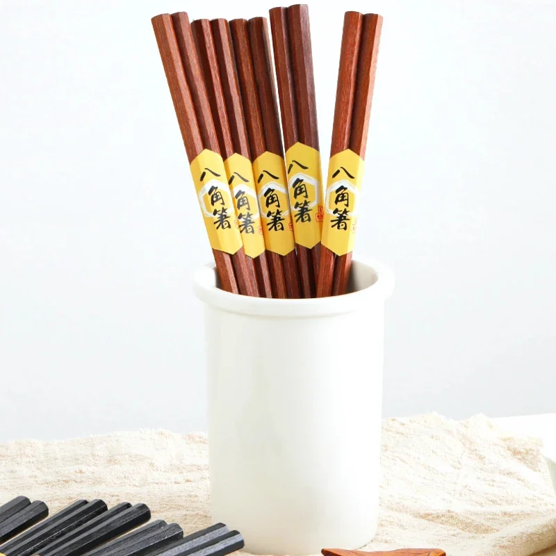 عيدان تناول الطعام اليابانية ذات طرف مدبب، عيدان تناول الطعام الخشبية المثمنة للاستخدام المنزلي، أدوات مائدة خشبية مقاومة للبكتيريا والعفن